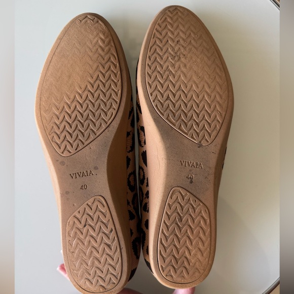 Lightweight Almond-Toe Flats (Tamia Walker) EU 40/US - Picture 6 of 6